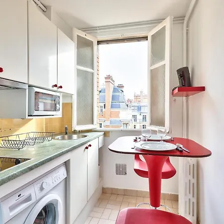 Edmond Roger - Eiffel Apartamento